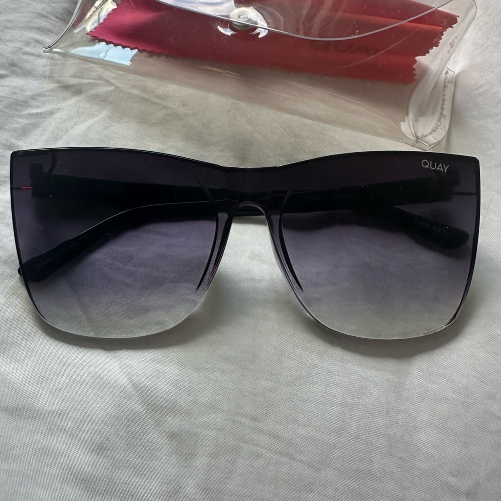 Quay sunglasses
